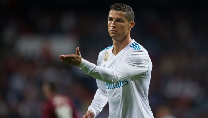 Ronaldo tức giận với Real Madrid