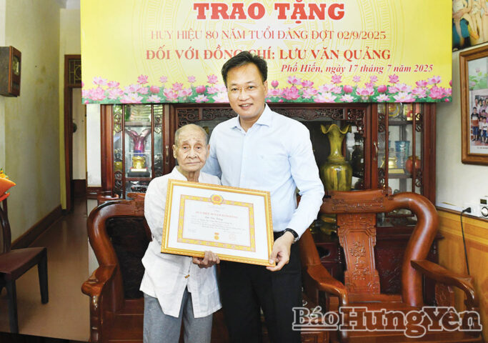 Cách Phát Triển Tư Duy Chiến Thuật Cho Cầu Thủ Trẻ Toàn Diện