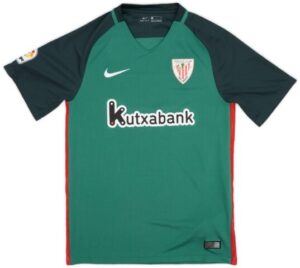 Away Trong Bóng Đá Là Gì: Giải Mã Chi Tiết Về Trận Đấu Sân Khách