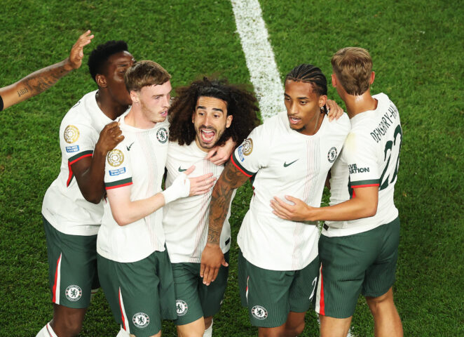 Những Cú Sốc Lớn Nhất Lịch Sử World Cup: Khi Gã Khổng Lồ Ngã Ngựa