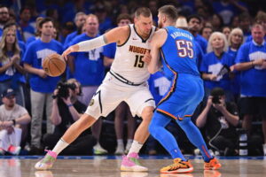 Sân Bóng Rổ Trong Tiếng Anh Là Gì: Giải Mã Thuật Ngữ Và Cấu Tạo Chuẩn