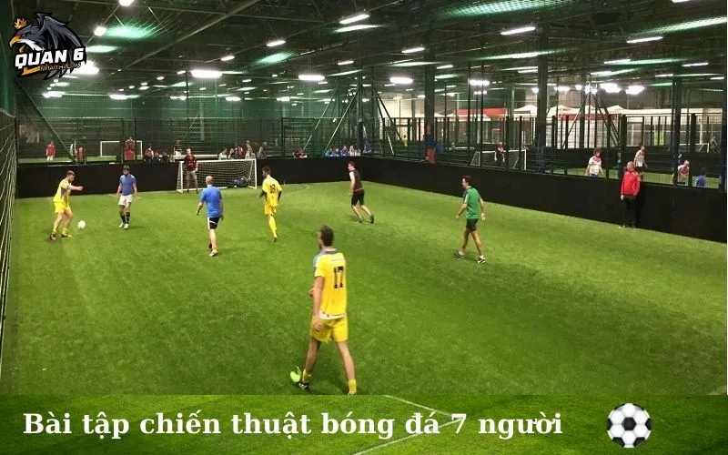 Cầu thủ thực hiện các bài tập chiến thuật, tiền đề cho pressing trap trong bóng đá