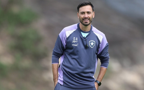 Carlo Ancelotti – Chiến Lược Gia Đa Dạng: Hành Trình Hồi Sinh Tuyển Brazil Carlo Ancelotti – Chiến Lược Gia Đa Dạng: Hành Trình Hồi Sinh Tuyển Brazil