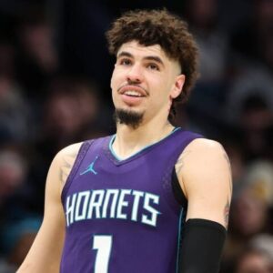 Cách Chọn Đội Hình Phù Hợp Với Năng Lực Cầu Thủ Hiện Có