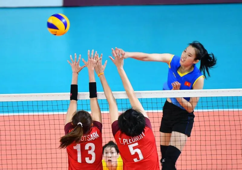 Đối Chuyền Trong Bóng Chuyền Là Gì: Vai Trò Quan Trọng Của Vị Trí Tay Đập Đối Diện