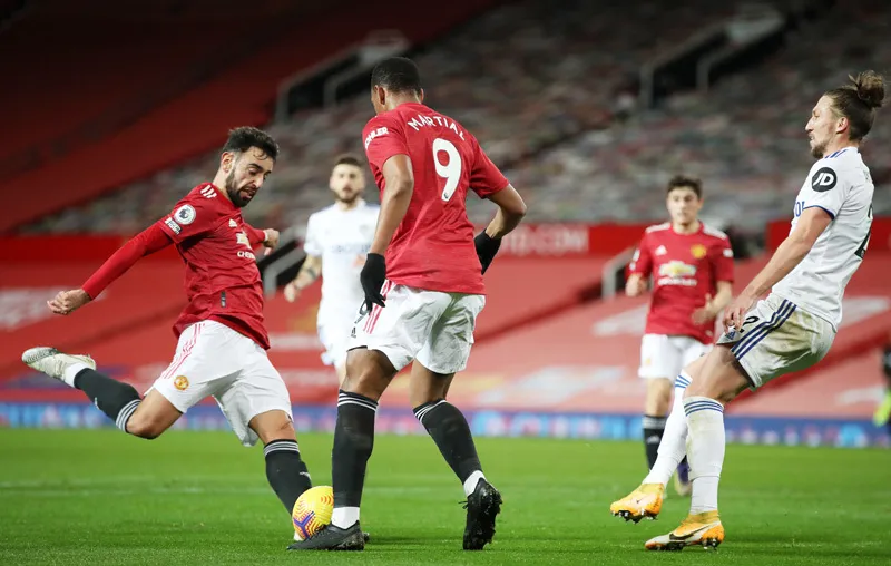 allintitle:et trong bóng đá là gì? Cú sút quyết định của Geoff Hurst trong trận chung kết World Cup 1966