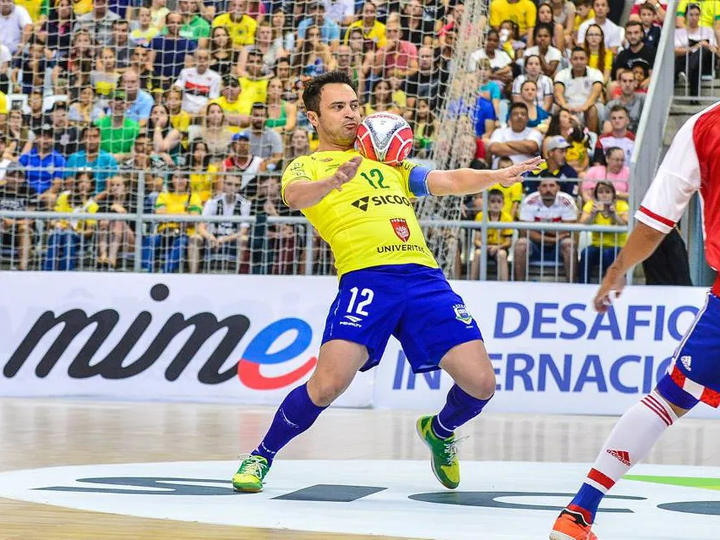 Falcão huyền thoại Futsal