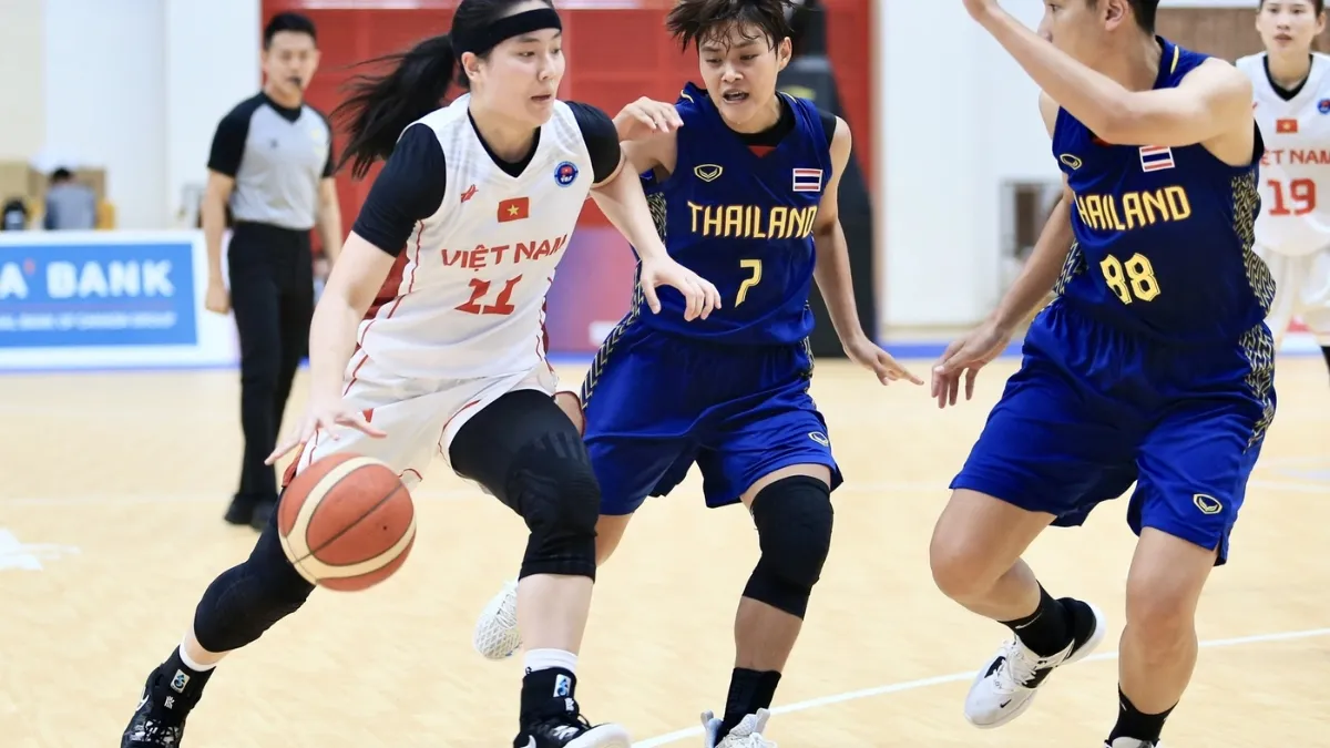 Thiết kế đệm êm ái của giày bóng rổ hiện đại