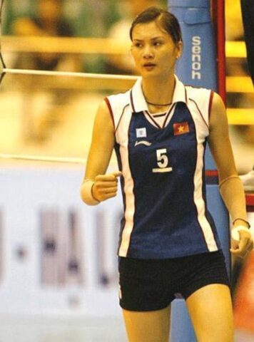 Băng Đôi Trưởng Bóng Chuyền Là Gì? Giải Mã Vai Trò Và Ý Nghĩa Chi Tiết Băng Đôi Trưởng Bóng Chuyền Là Gì? Giải Mã Vai Trò Và Ý Nghĩa Chi Tiết