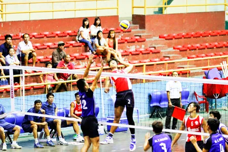 Đội hình trẻ Sanna Khánh Hòa thi đấu, đại diện cho thế hệ vận động viên bóng chuyền được coi là tương lai.