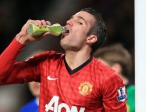 Sau Khi Đá Bóng Nên Uống Nước Gì: Hướng Dẫn Bù Nước Và Phục Hồi Hiệu Quả