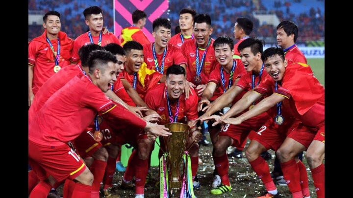 Xem Gì Hôm Nay Bóng Đá Việt Nam: Hướng Dẫn Kênh Trực Tiếp Chất Lượng