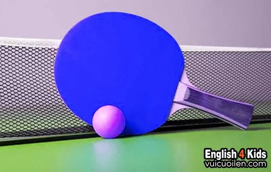 Cận cảnh người chơi đang giao bóng bàn, thể hiện sự hấp dẫn của môn bóng bàn tiếng Anh