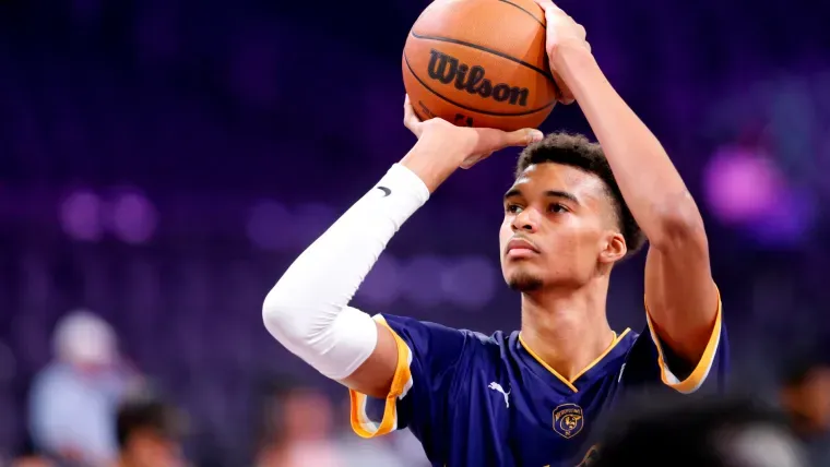 Cầu thủ Victor Wembanyama trong màu áo Paris Metropolitans, một tài năng được săn đón trong buổi draft bóng rổ