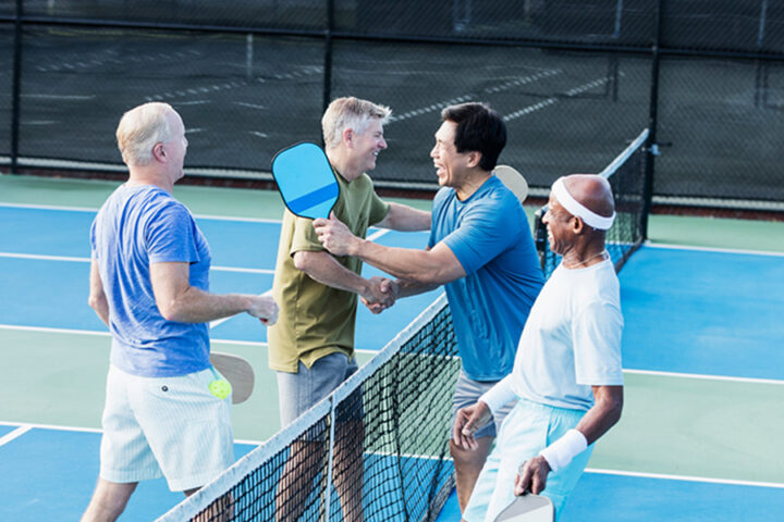 Giao tiếp chiến thuật giúp vận động viên thực hiện kỹ thuật đập bóng chéo sân chuẩn xác