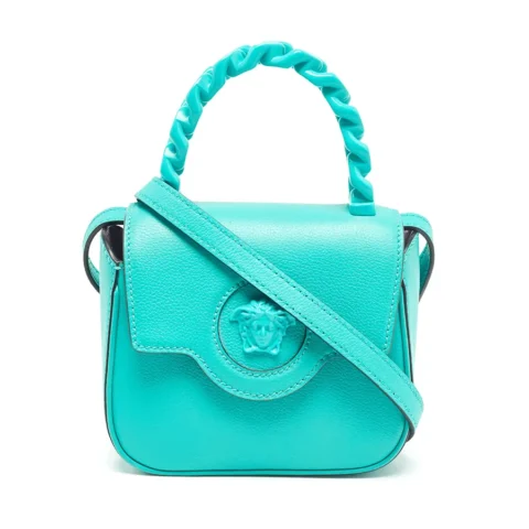 Handle Là Gì Trong Bóng Rổ? Kỹ Năng Quyết Định Nền Tảng Của Mọi Vận Động Viên Handle Là Gì Trong Bóng Rổ? Kỹ Năng Quyết Định Nền Tảng Của Mọi Vận Động Viên