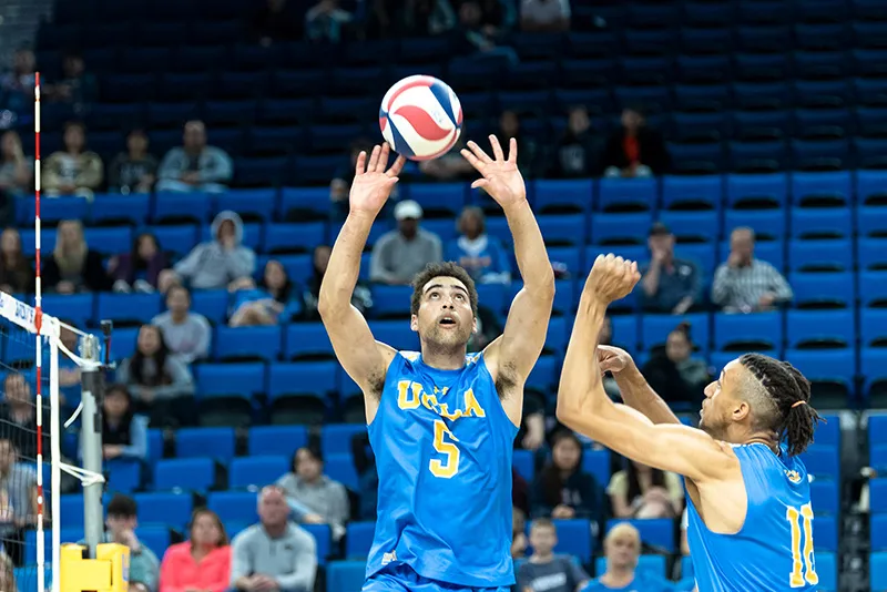 Vai trò trọng yếu của chuyền hai trong sơ đồ 5-1 và chiến thuật điều phối lối chơi