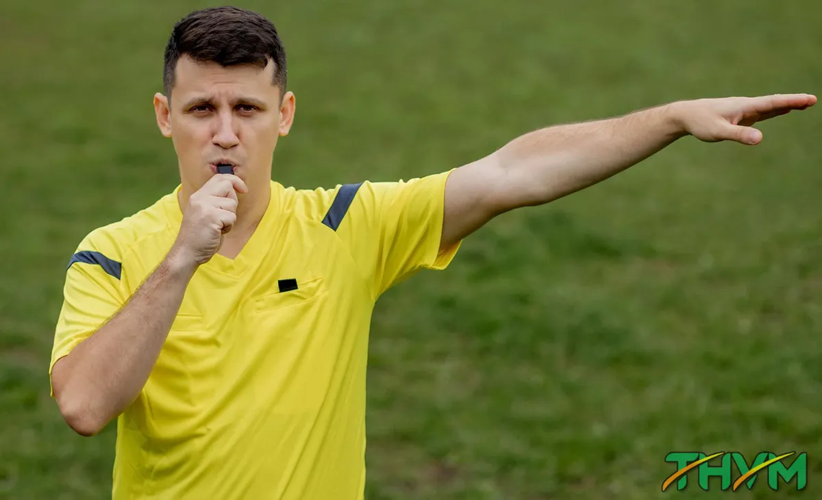 trọng tài xác định liệt vị bóng đá là gì và tình huống việt vị