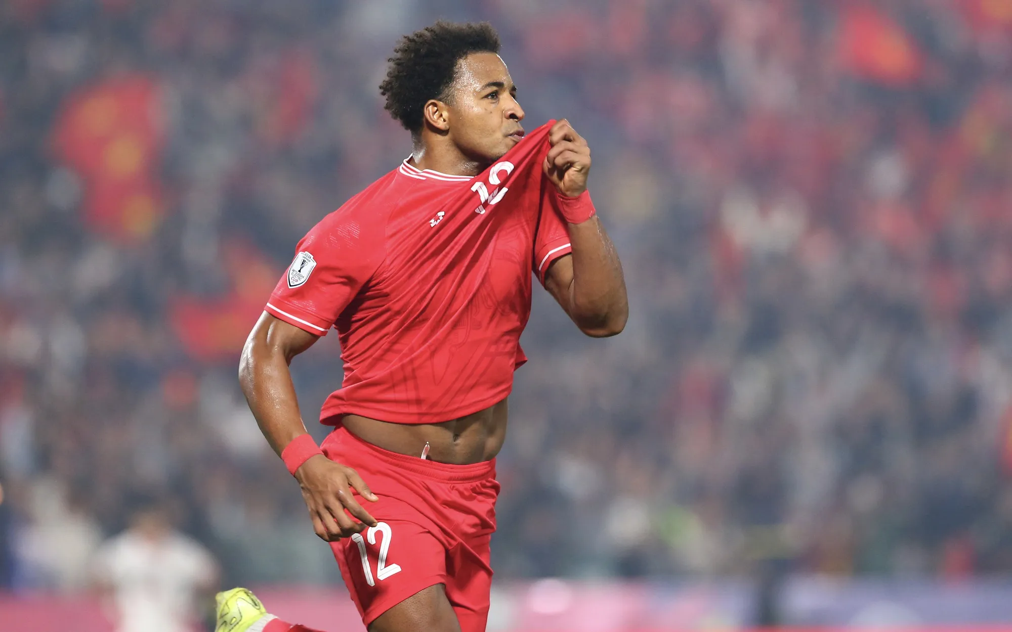 Tiền đạo Nguyễn Xuân Son tỏa sáng rực rỡ, đóng góp lớn vào hành trình của Việt Nam tại Asian Cup qua giải đấu khu vực